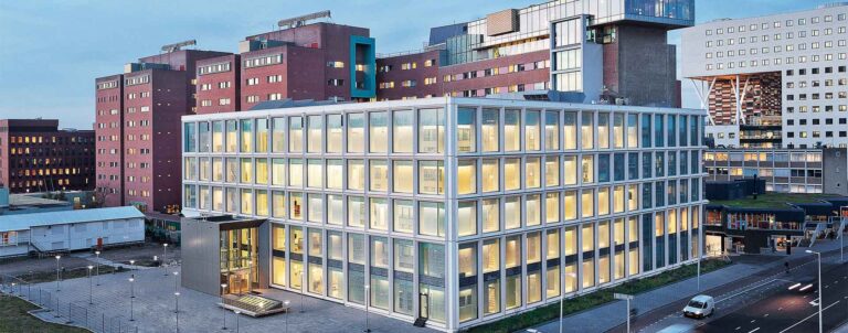 Hospitals: how to renovate without disruption to healthcare?